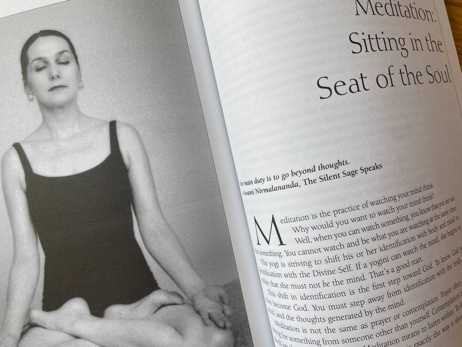 "JIVAMUKTI YOGA" by Sharon Gannon and David Life