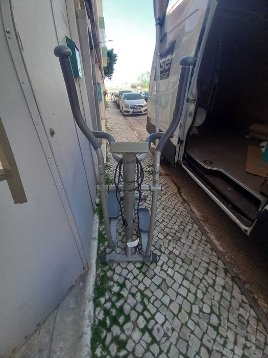 Bicicleta Elíptica Domyos FC400 funcional bom estado