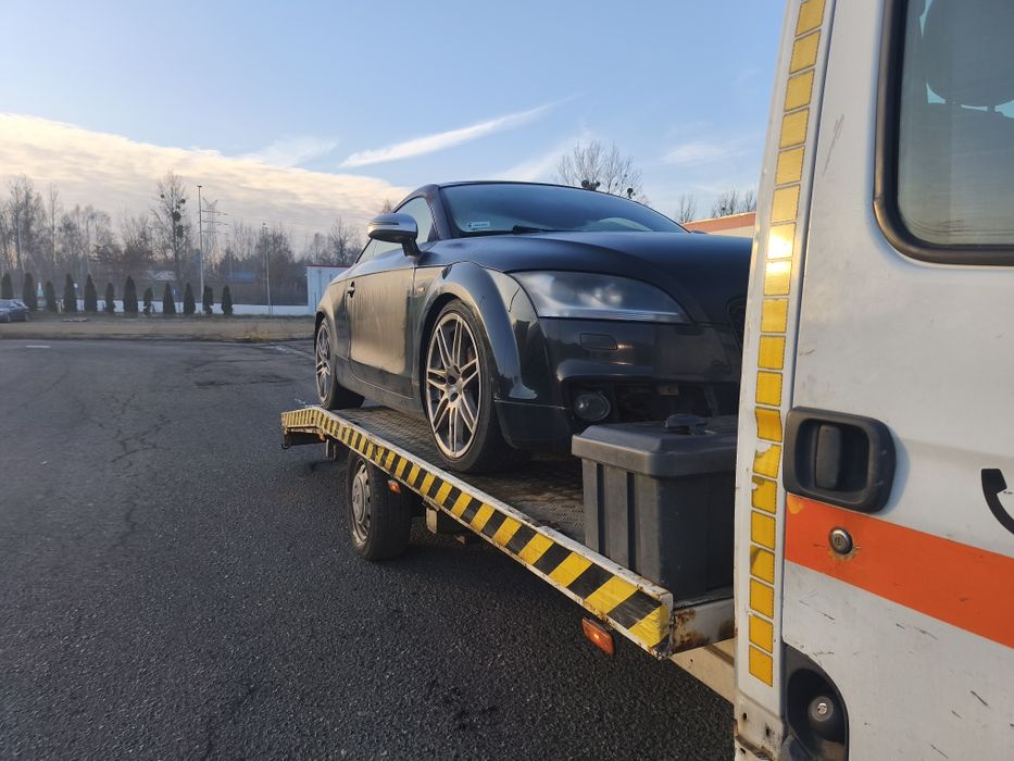 Laweta holowanie transport pomoc drogowa