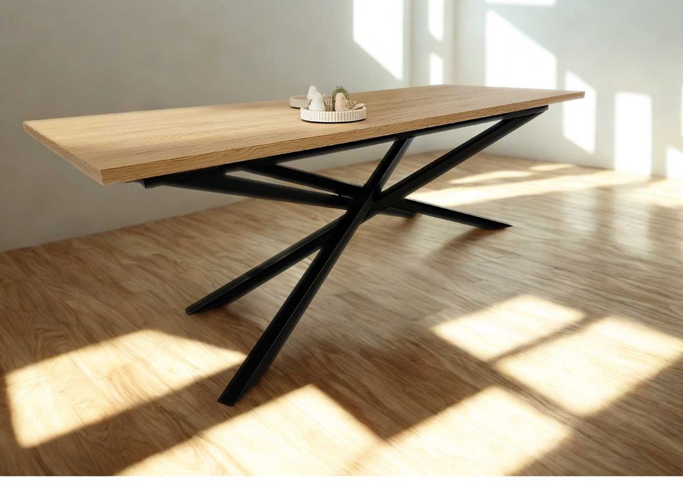 Stół z ekspozycji - dostępny od ręki w obniżonej cenie-50% LOFT