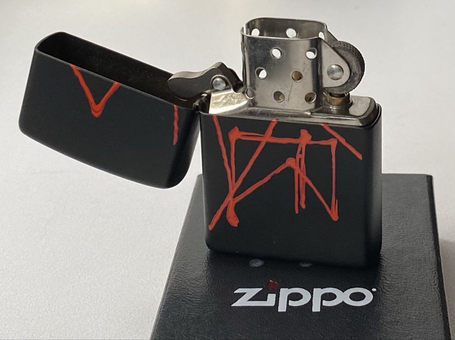 Зажигалка  Zippo