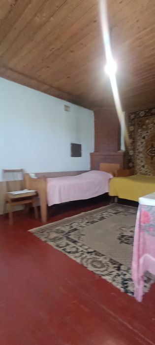 Продається будинок в  5 км від Житомира.