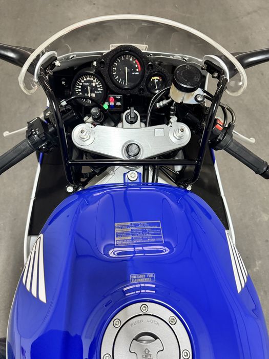 Honda CBR 900 RR Fireblade SC28
