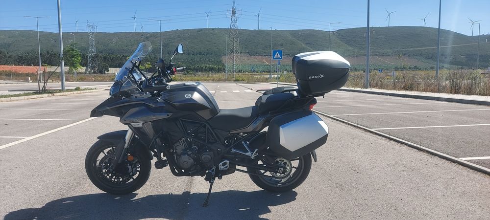 Mota Benelli TRK 502