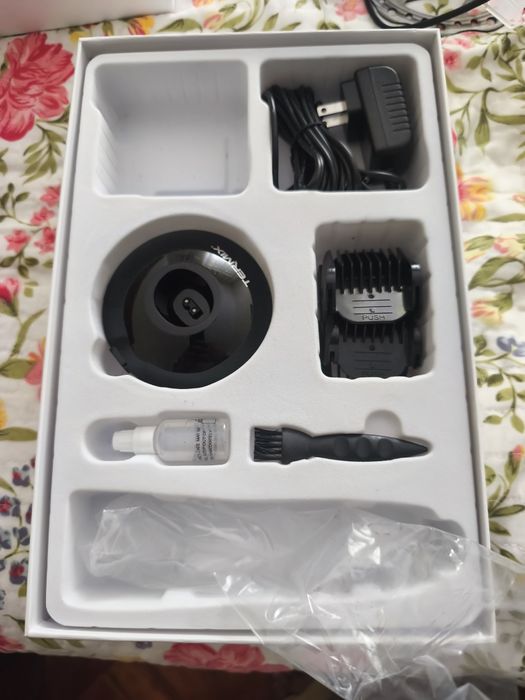 Vendo máquinas barbeiro Termix