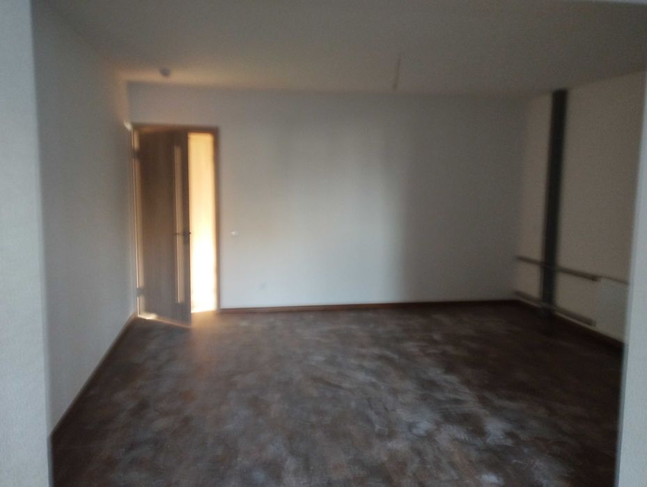 Продаю 1-кім квартиру в новобудові з ремонтом під постанови