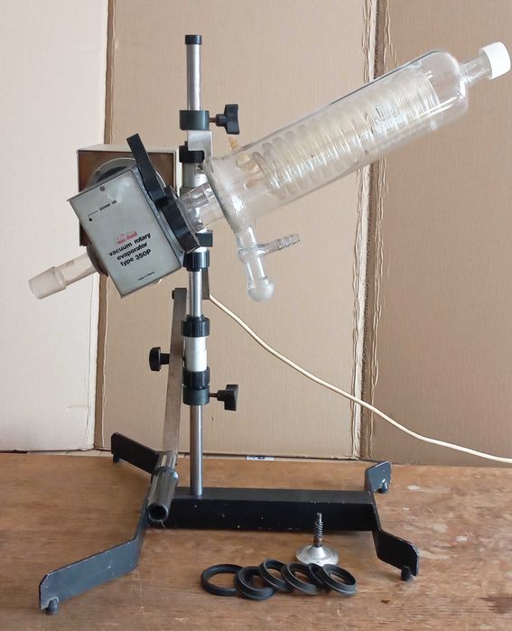 Wyparka laboratoryjna próżniowa Unipan 350P