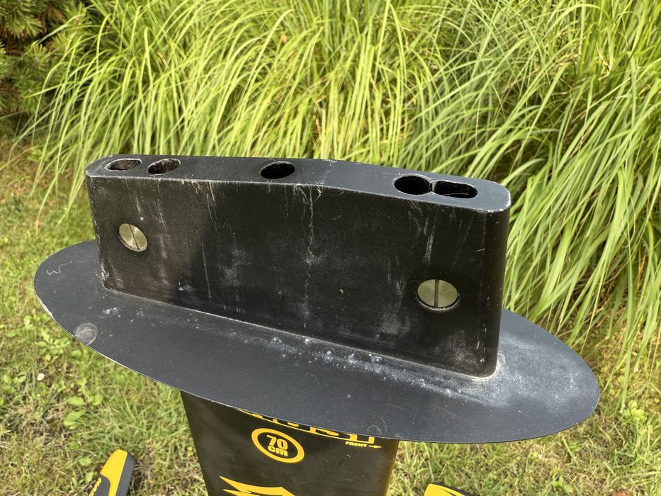 Naish thrust windsurf foil