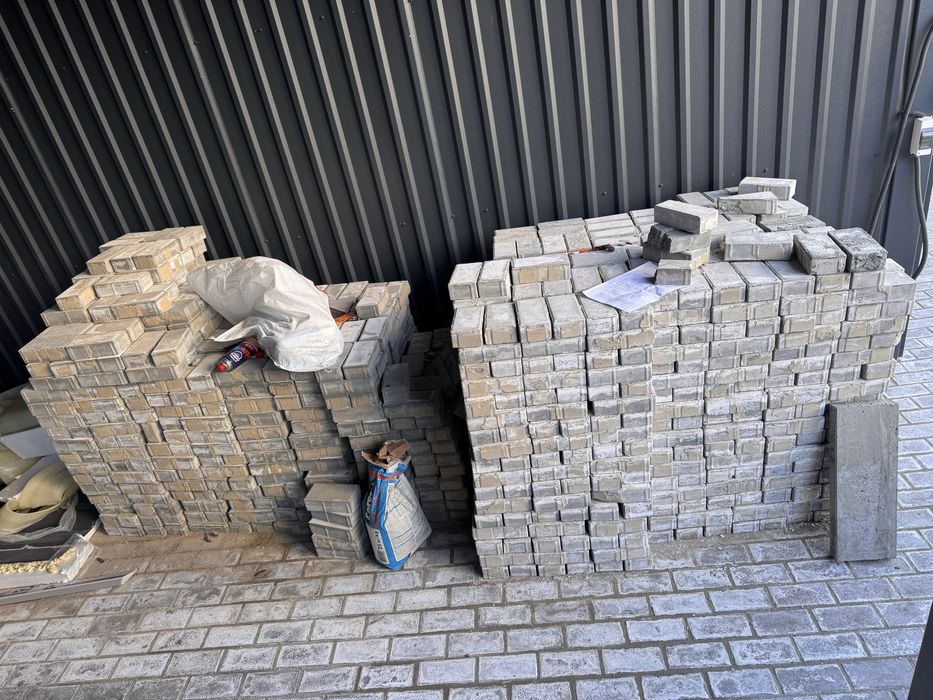 Тротуарная плитка  200 *100*60 мм. (45 кв.м)