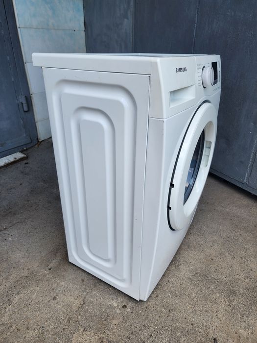 Вузька пральна машина SAMSUNG на 6кг з Європи