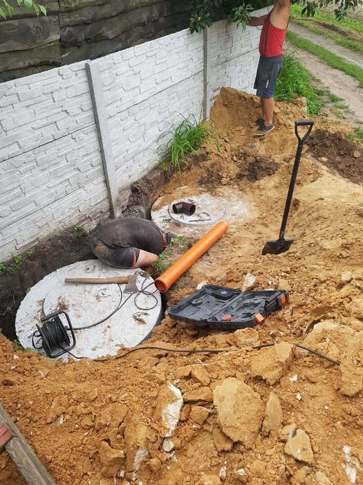 Выкопать канализацию,выгребную яму.Копка канализации,Септик.кольца ж/б