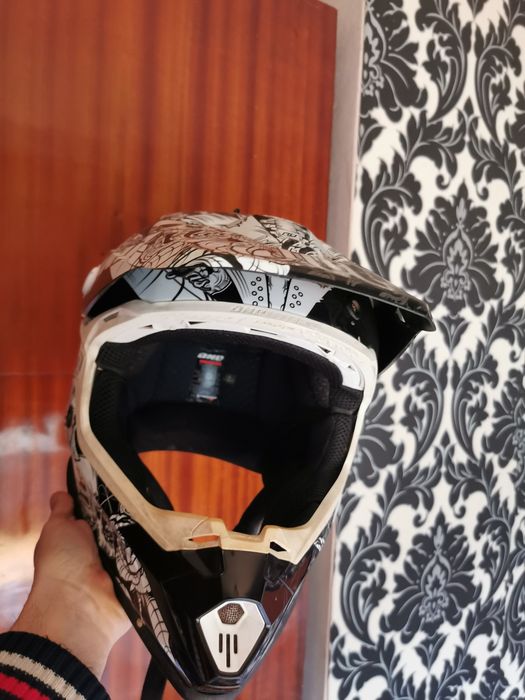 Capacete One industries Trooper 2 Carey Hart. Limited edition