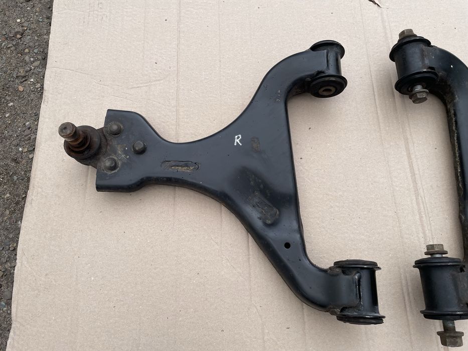 Рычаг передней на VITO-VIANO W639