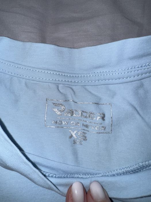 Жіноча футболка від українського бренду Radder