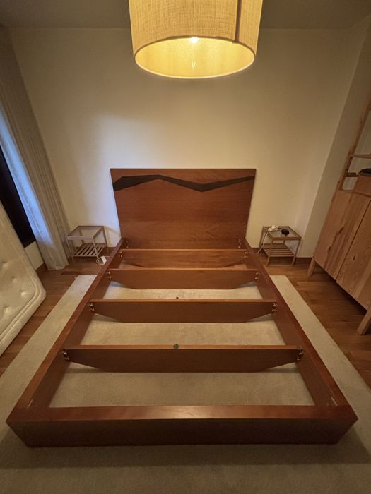 Cama 160x200 com estrado e colchao