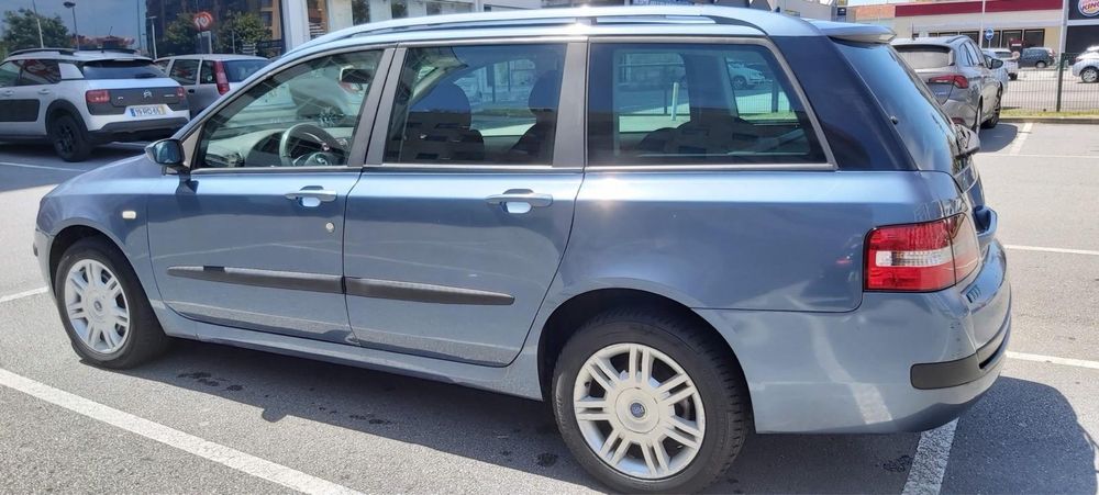 Fiat Stilo 1.9 - Gasóleo, 2004
