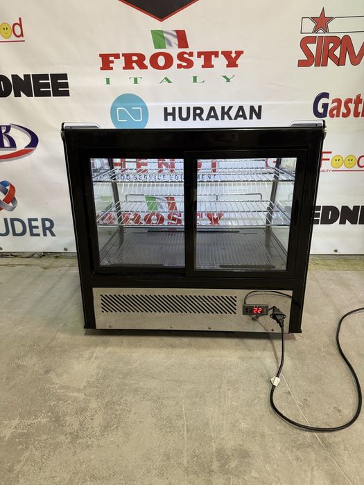 Холодильна Вітрина Десертна-Кондитерська Frosty Італія!