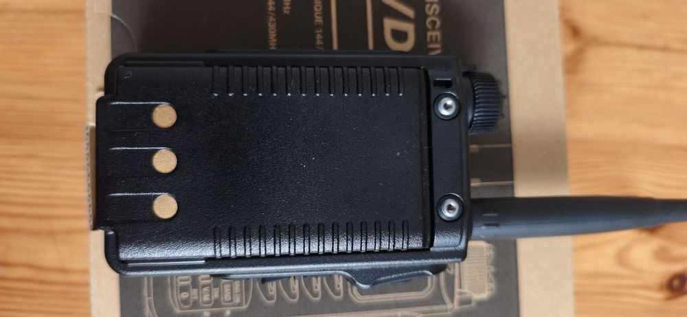 Radiotelefon Yasesu FT-70DR/DE
