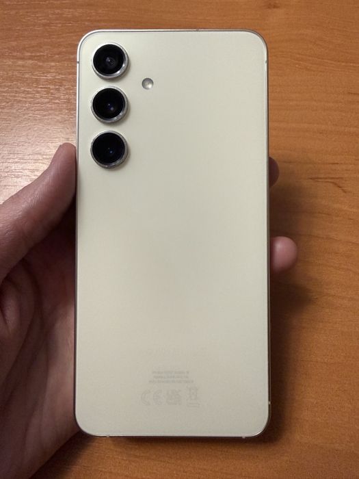 Samsung Galaxy S24 8/128