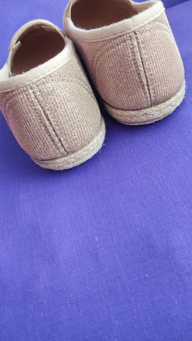 Продам мокасини жіночі