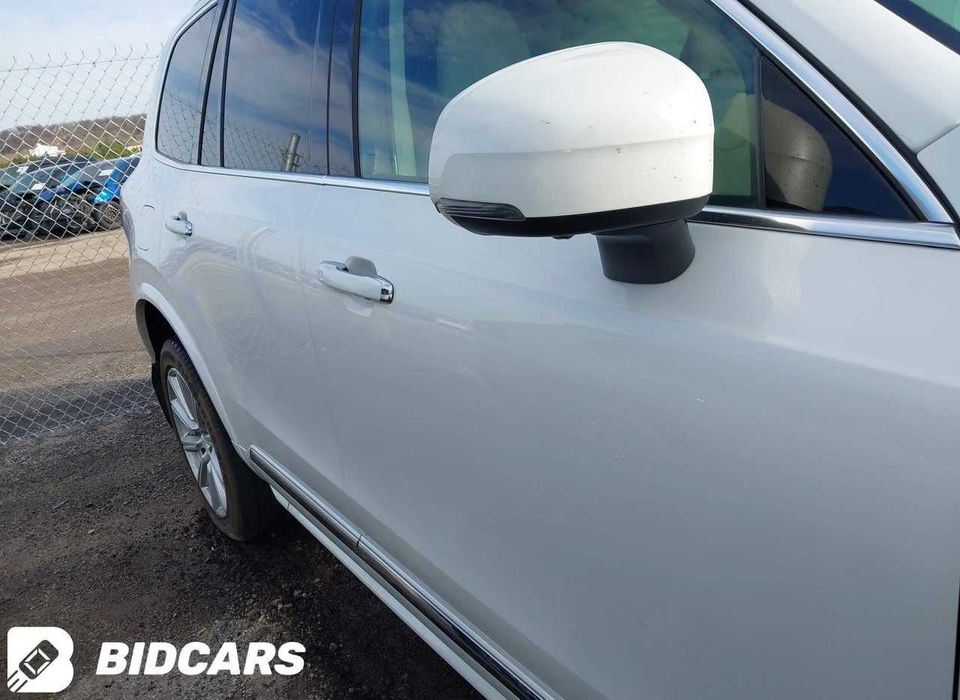 Części do Volvo XC90 T8 Inscription 2016 2.0L Hybrid AWD, samochód z USA.