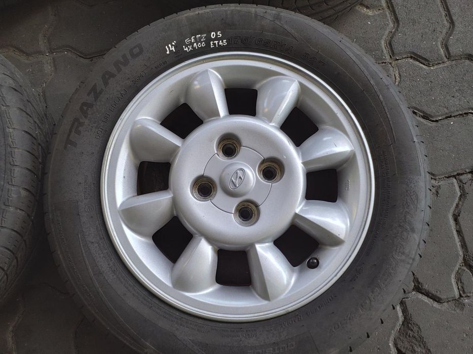 Jantes Hyundai R14 Com Pneus 175/65 Furação 4X100
