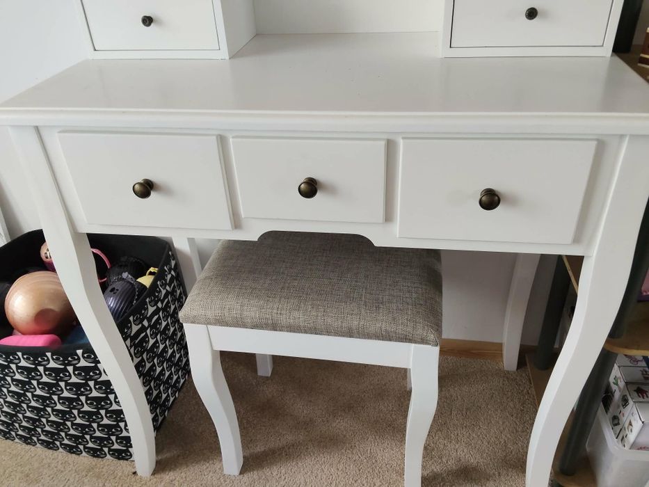 Toaletka + taboret