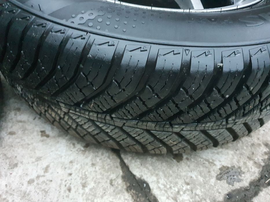 Комплект титанових дисків з шинами ваз R13