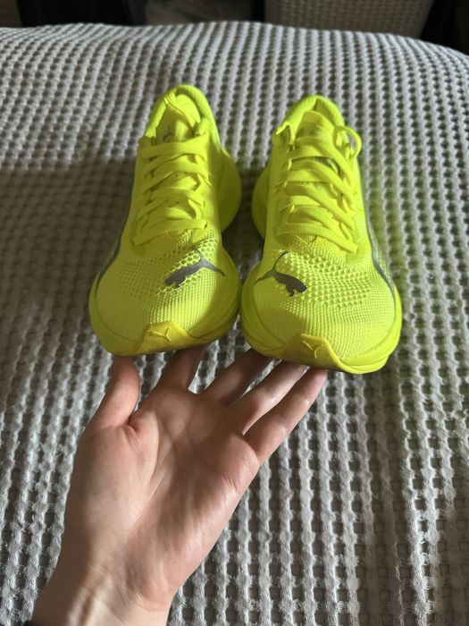 PUMA DEVIATE NITRO 3  37,5 бігові кросівки