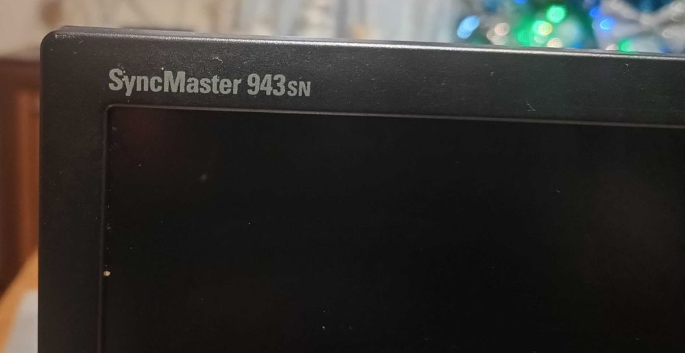 monitor samsung 19 cali stan bdb