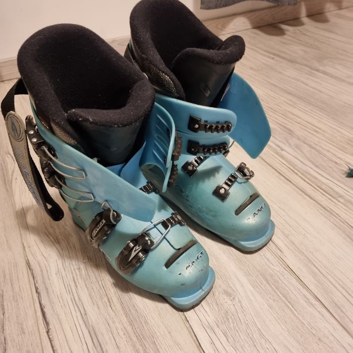 Buty narciarskie dziecięce rozm. 23,5 Lange