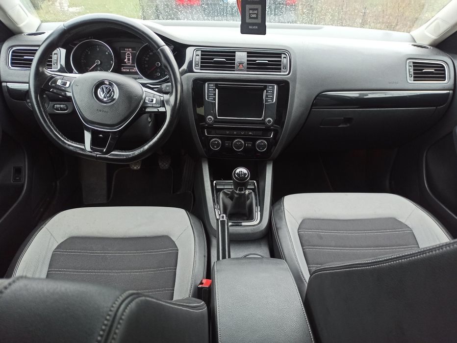 Volkswagen Jetta 2016, 1,6tdi, МКПП, максимальна комплектація, без ДТП