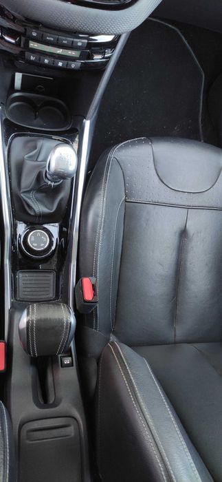 Peugeot 2008 1.6 e-HDi diesel