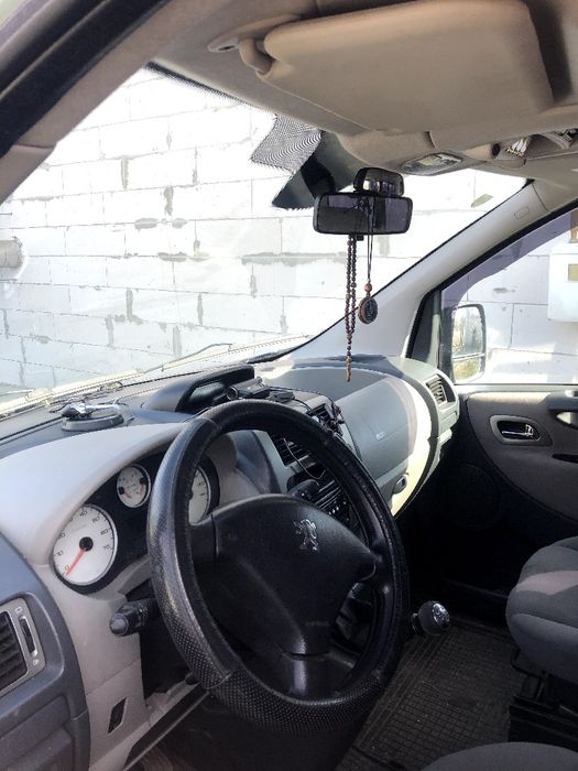 Продам Peugeot expert 2008