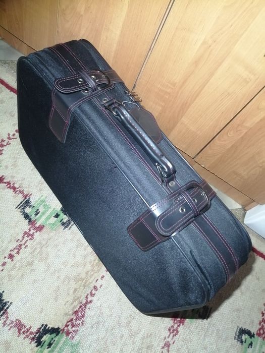 Чемодан на колесах