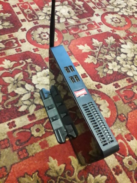 Продам мини компьютер Asus eb1021