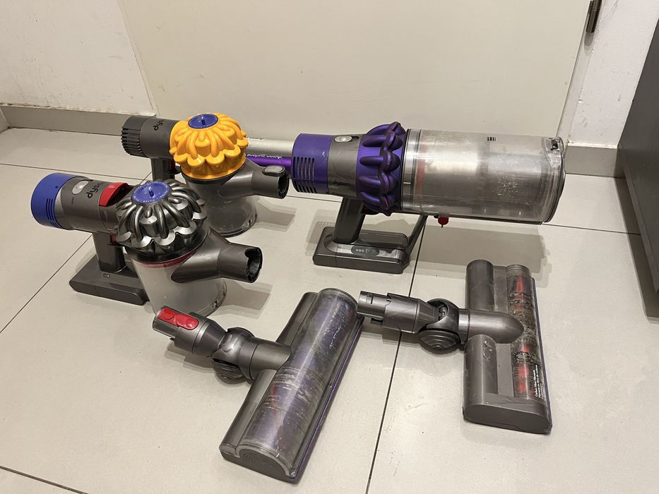 3 x odkurzacz akumulatorowy Dyson