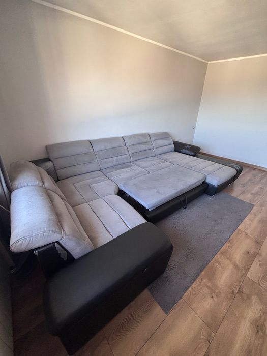 Szary duży narożnik