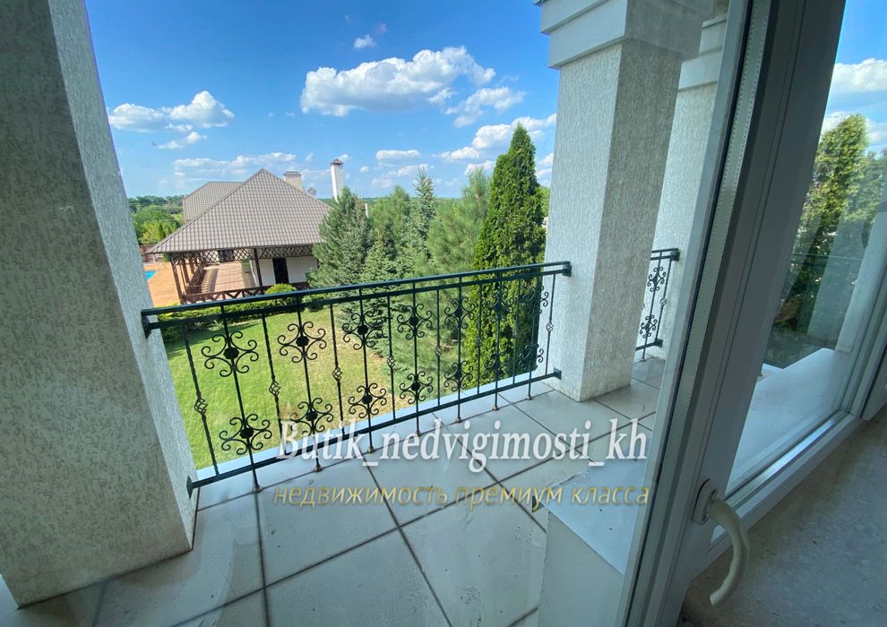 Продажа! Эксклюзивный обьект! Два дома на участке Закрытый поселок!