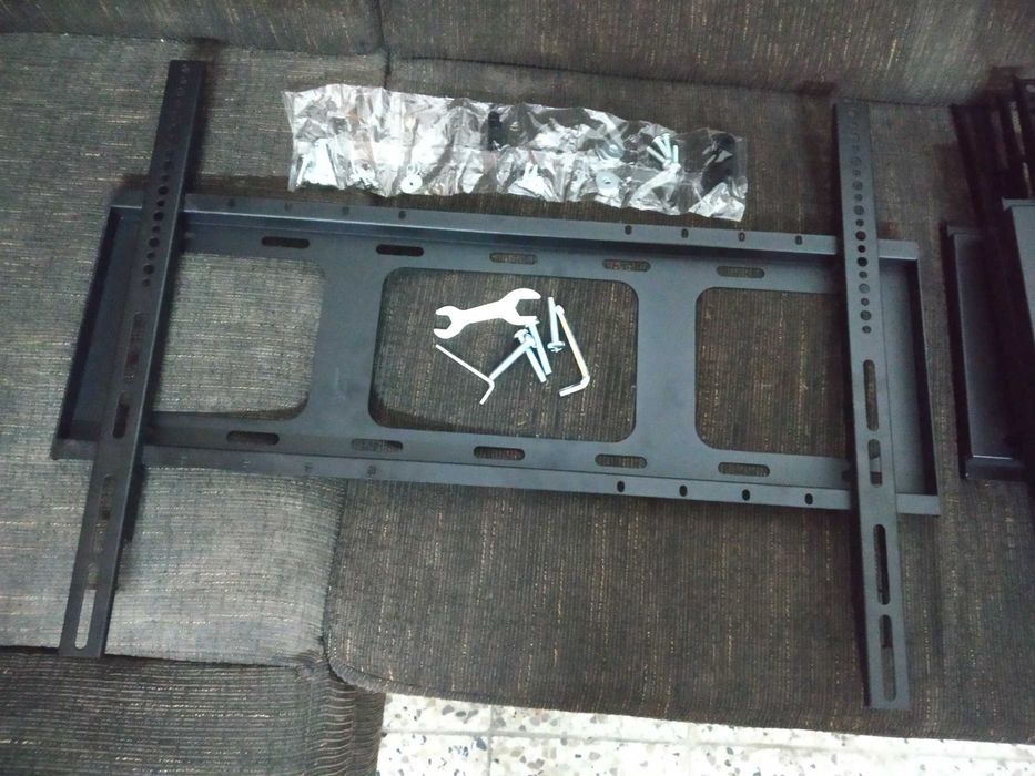 Uchwyty do telewizorów