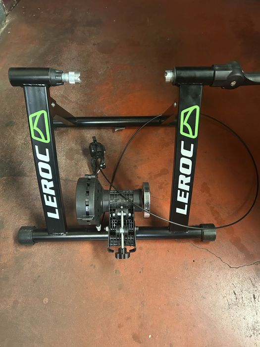 Vendo rolo de treino