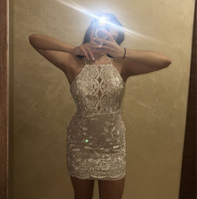 Неймовірно гарна сукня ромір s