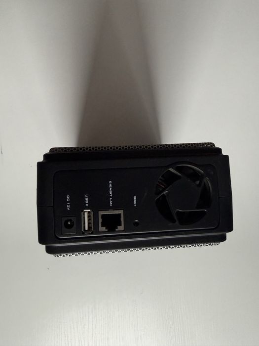 serwer NAS ALL o pojemnosci 200 GB