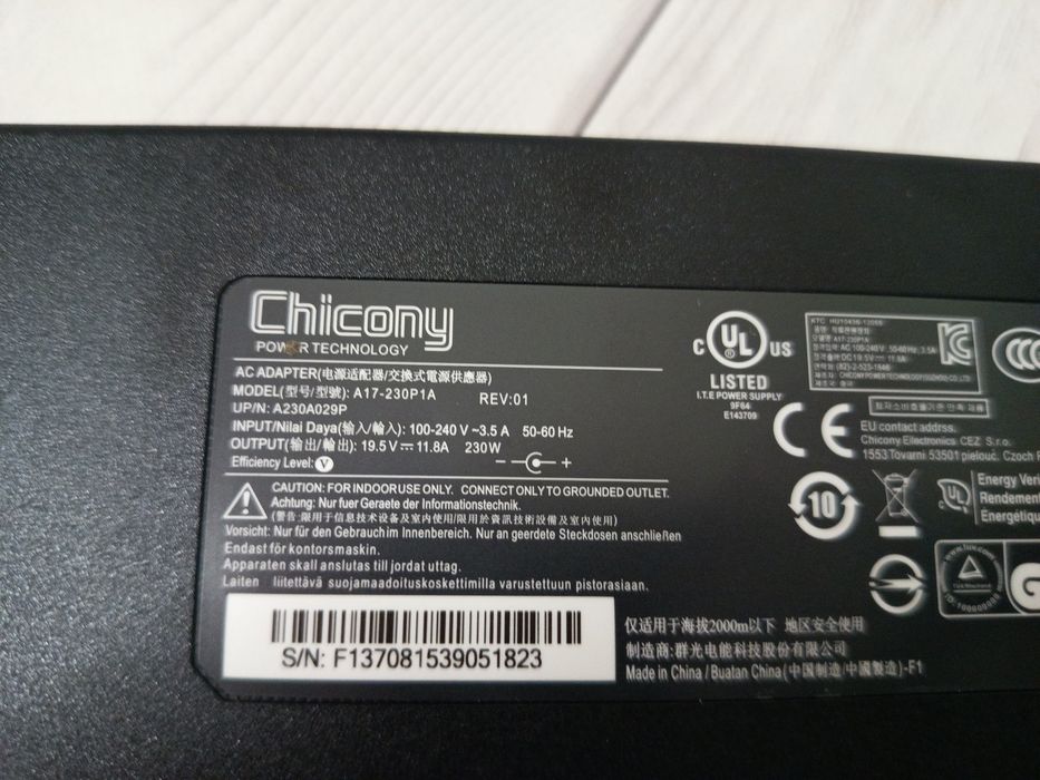 Зарядний пристрій Chicony A230A029P 230 W 11,8 A  5.5 х 2.5 мм
