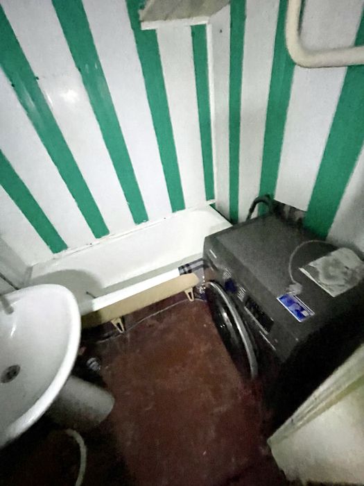 Продаж 2 кімнатноі  Інгульський район пр. Миру