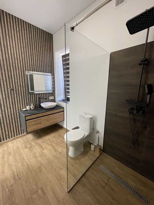 Оренда. Котедж-Будинок. Авторський Ремонт. вул. Лисеницька (Пасічна).