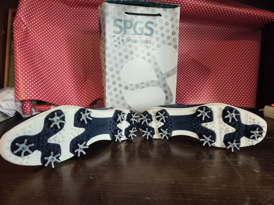 Sapatilhas de golfe em pele