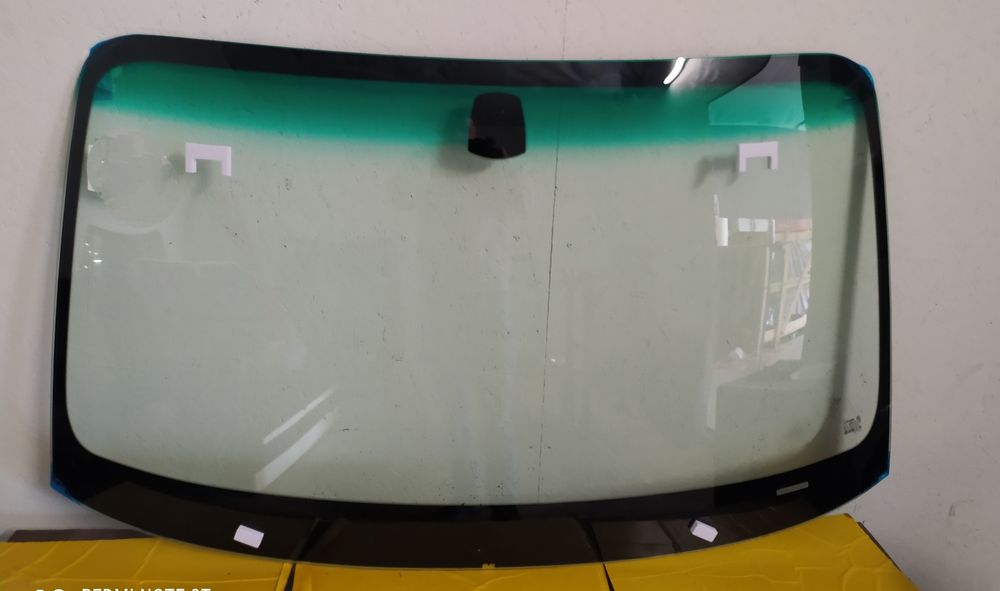 Nowa szyba czołowa przednia przód BMW seria 1 e81 e87 04-16r
