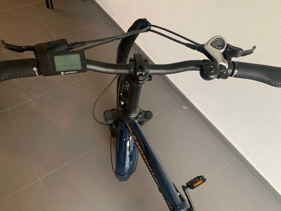 Bicicleta elétrica Toledo dobrável como nova azul