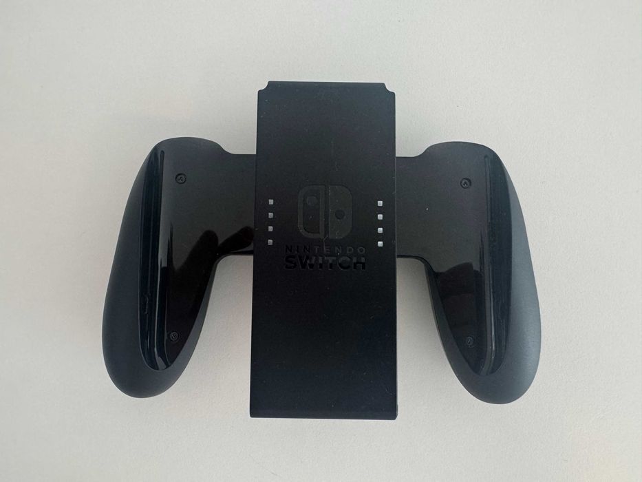 Nintendo Switch OLED branca completa + bolsa rígida